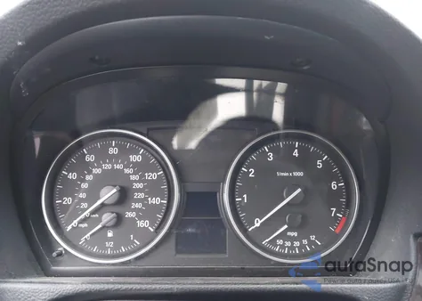 2009 BMW 328I xDrive z USA, uszkodzony, nr VIN WBAPK73589A453859